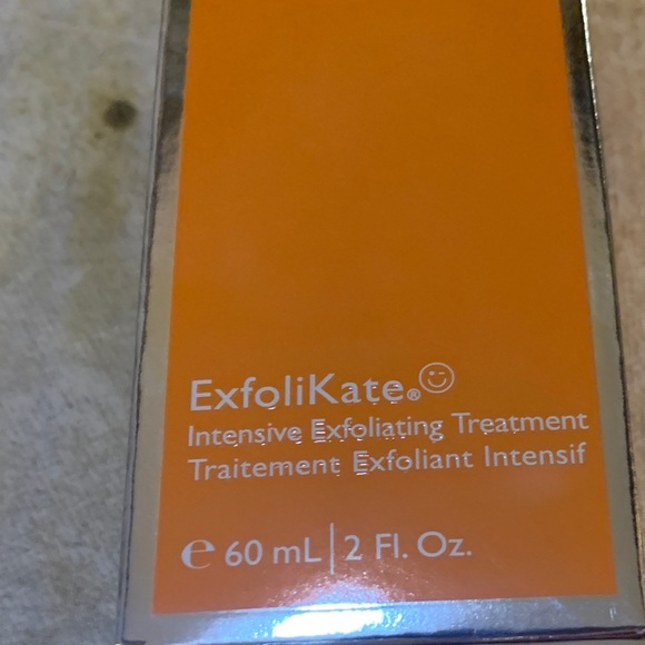 Kate Somerville
ExfoliKate Intensive Pore Exfoliating Treatment 2 fl oz - Picture 8 of 9